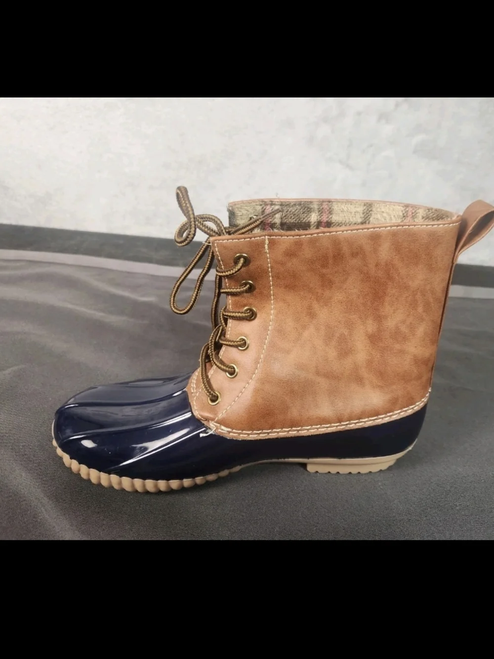 JBU Women's Maplewood Water-Resistant Lace-up Boots Navy/Tan Size 9